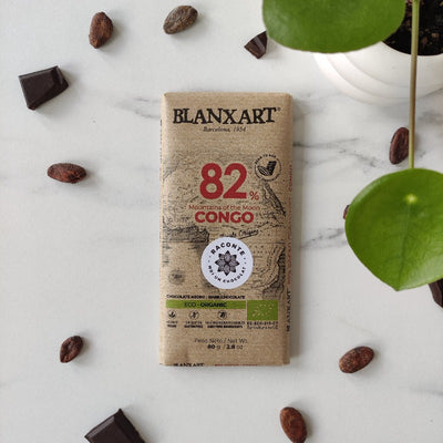 coffret de chocolats boîte de chocolat développement durable chocolat bean-to-bar chocolat étique chocolat développement durable chocolat bio chocolat vegan Chocolate from Heaven chocolat noir chocolat de qualité chocolat à offrir chocolat Menakao Original Beans Virunga Madagascar Pérou Peru démarche RSE