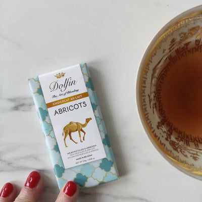 mini tablette Doltin chocolat au lait abricot, livraison chocolat, chocolatiers, tablettes de chocolat plaques de chocolat, chocolat d'exception chocolat noir chocolat au lait cadeau de chocolat  chocolat aux fruits