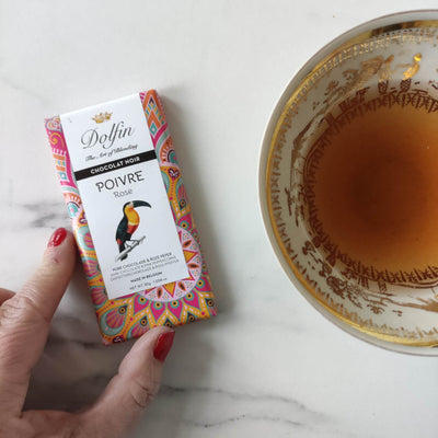 Mini tablette de chocolat noir au poivre rose Dolfin, chocolat belge, livraison chocolat, chocolatiers, tablettes de chocolat plaques de chocolat, chocolat d'exception chocolat noir chocolat au lait cadeau de chocolat poivre chocolat aromatisé